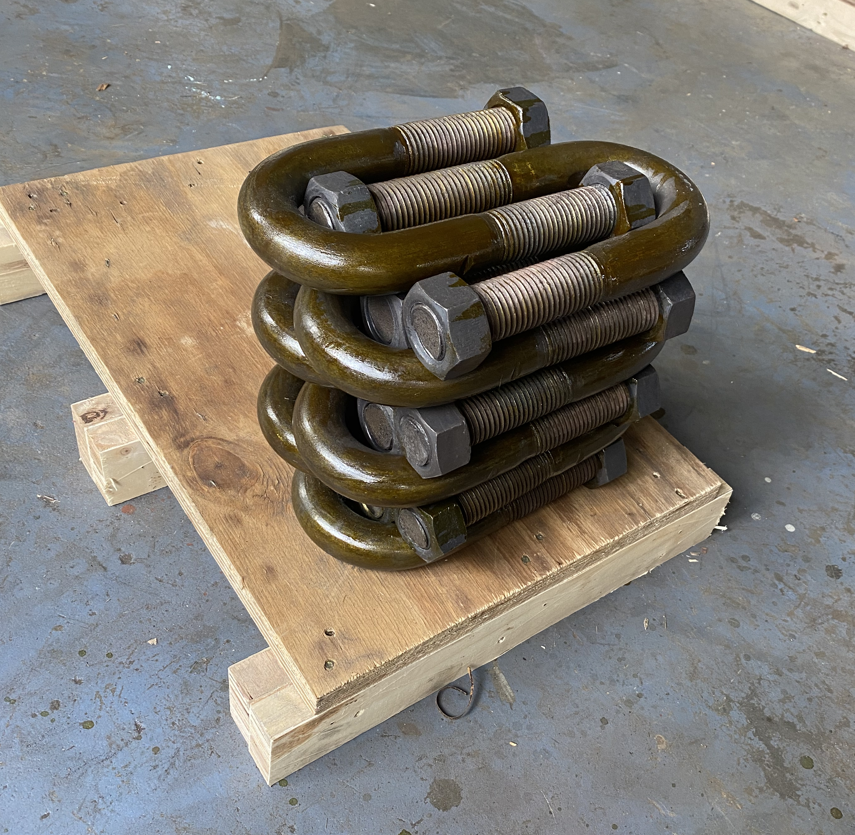 cone crusher U-bolt