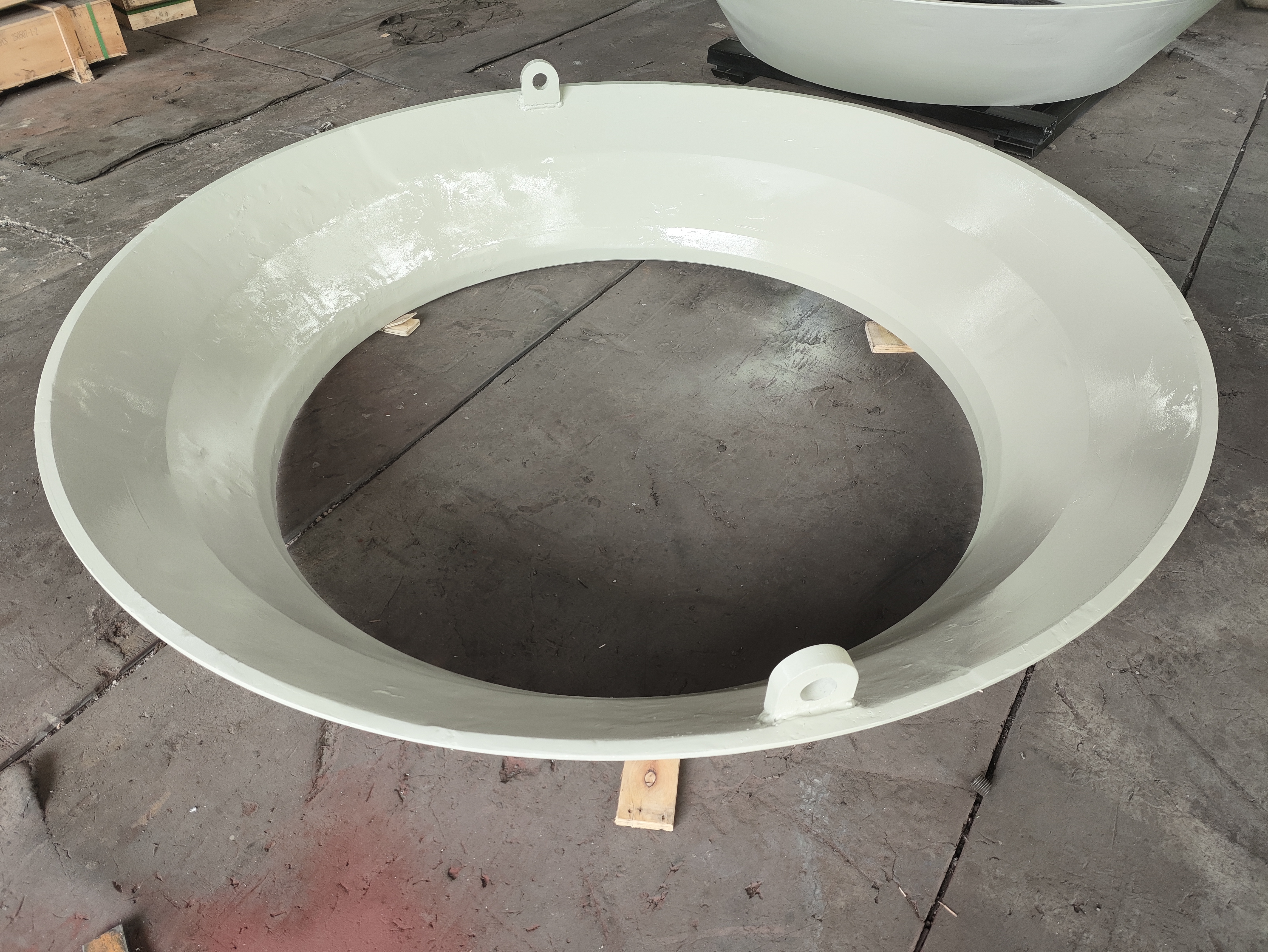 Cone Crusher Feed hopper