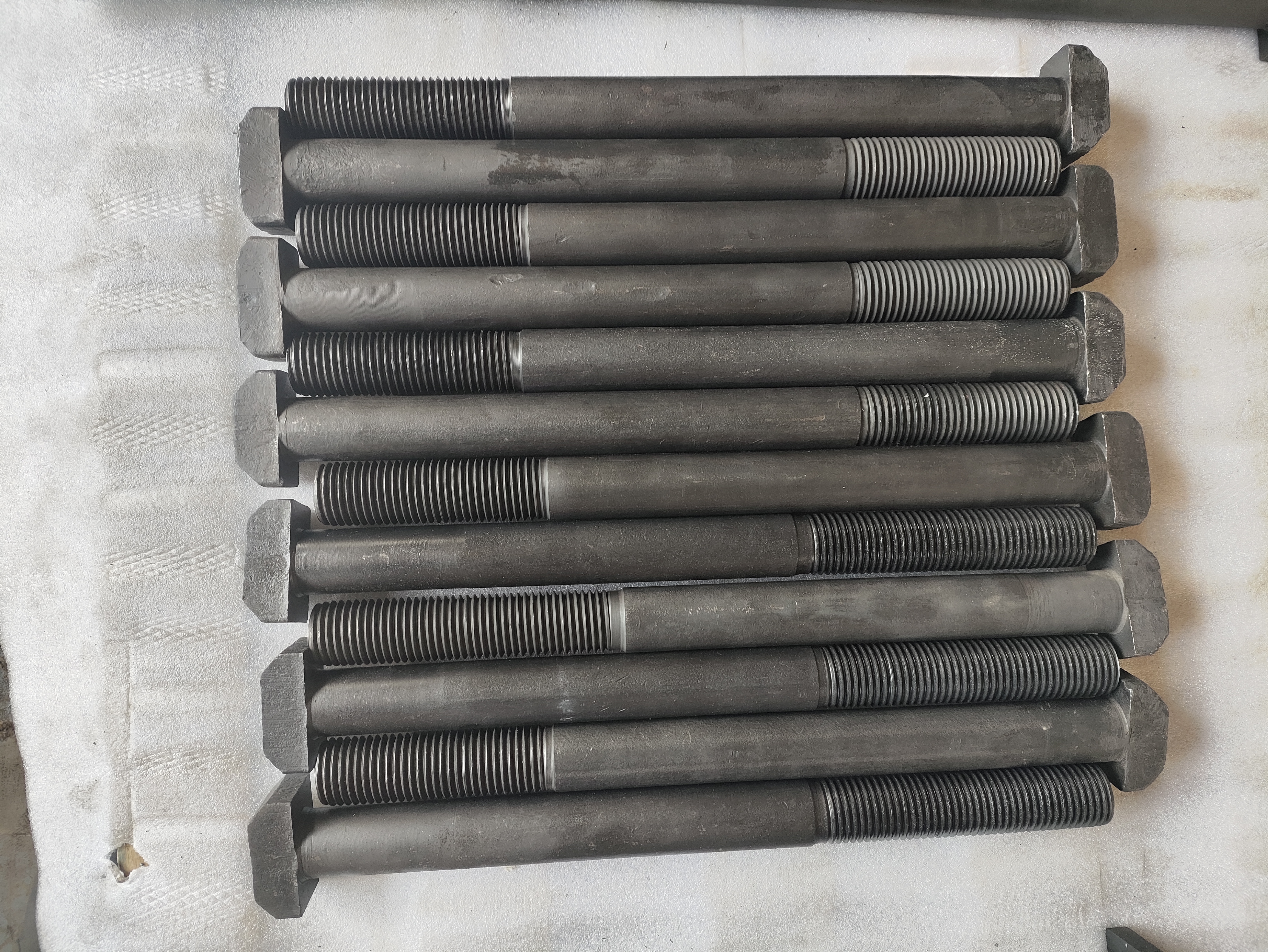 Cone Crusher Bolt