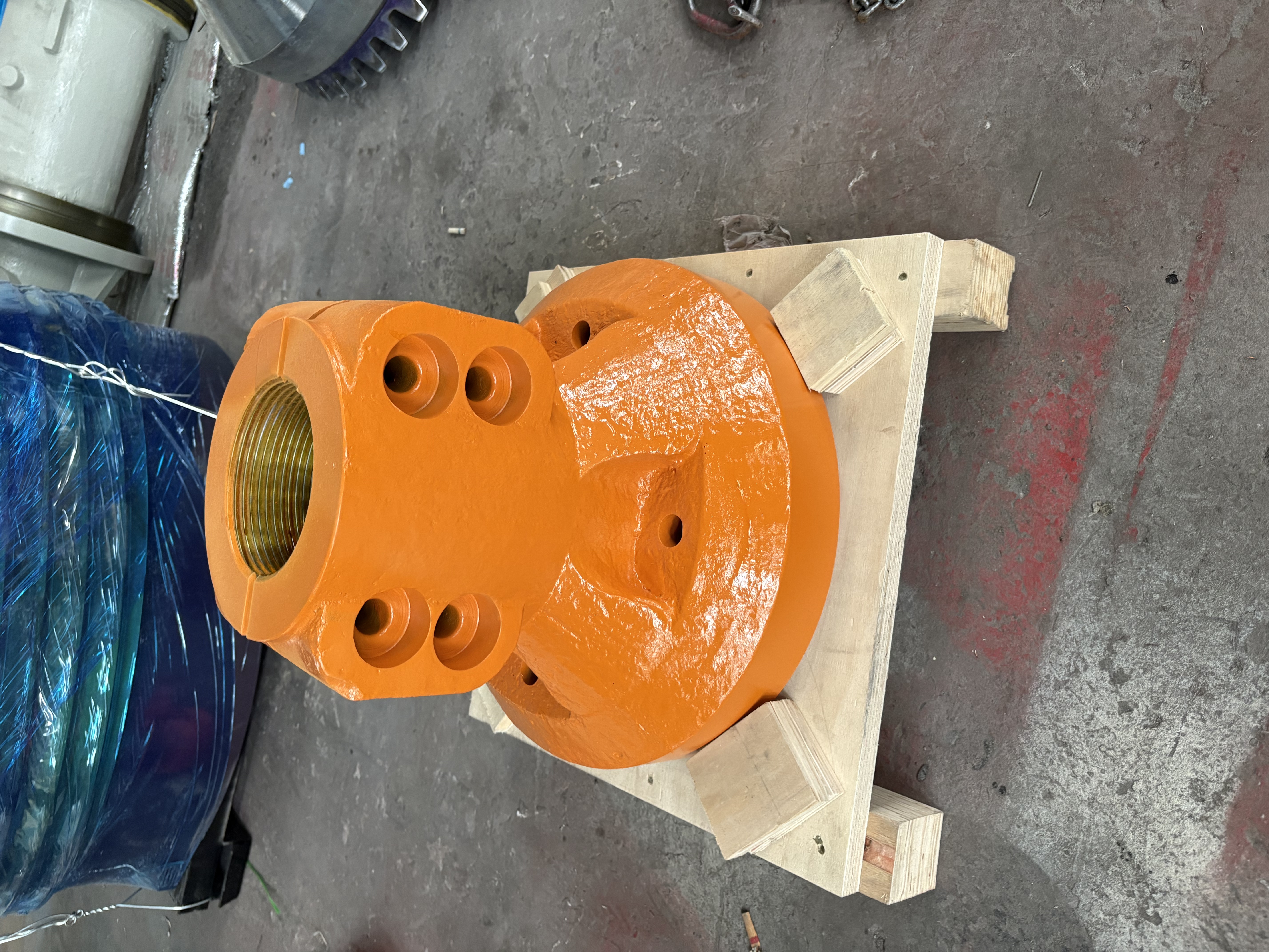 Cone CrusherMain shaft nut