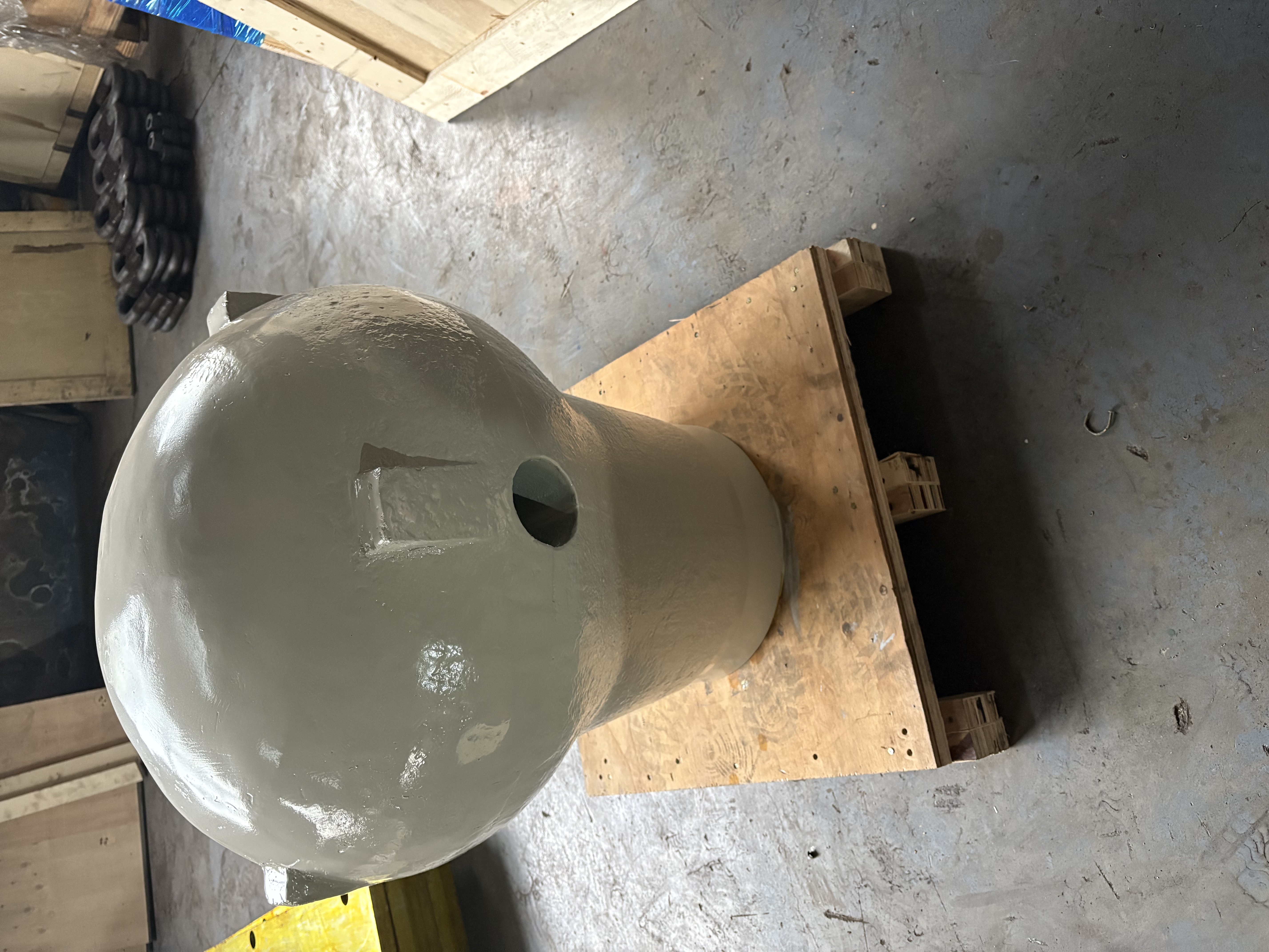 Cone CrusherMain shaft nut