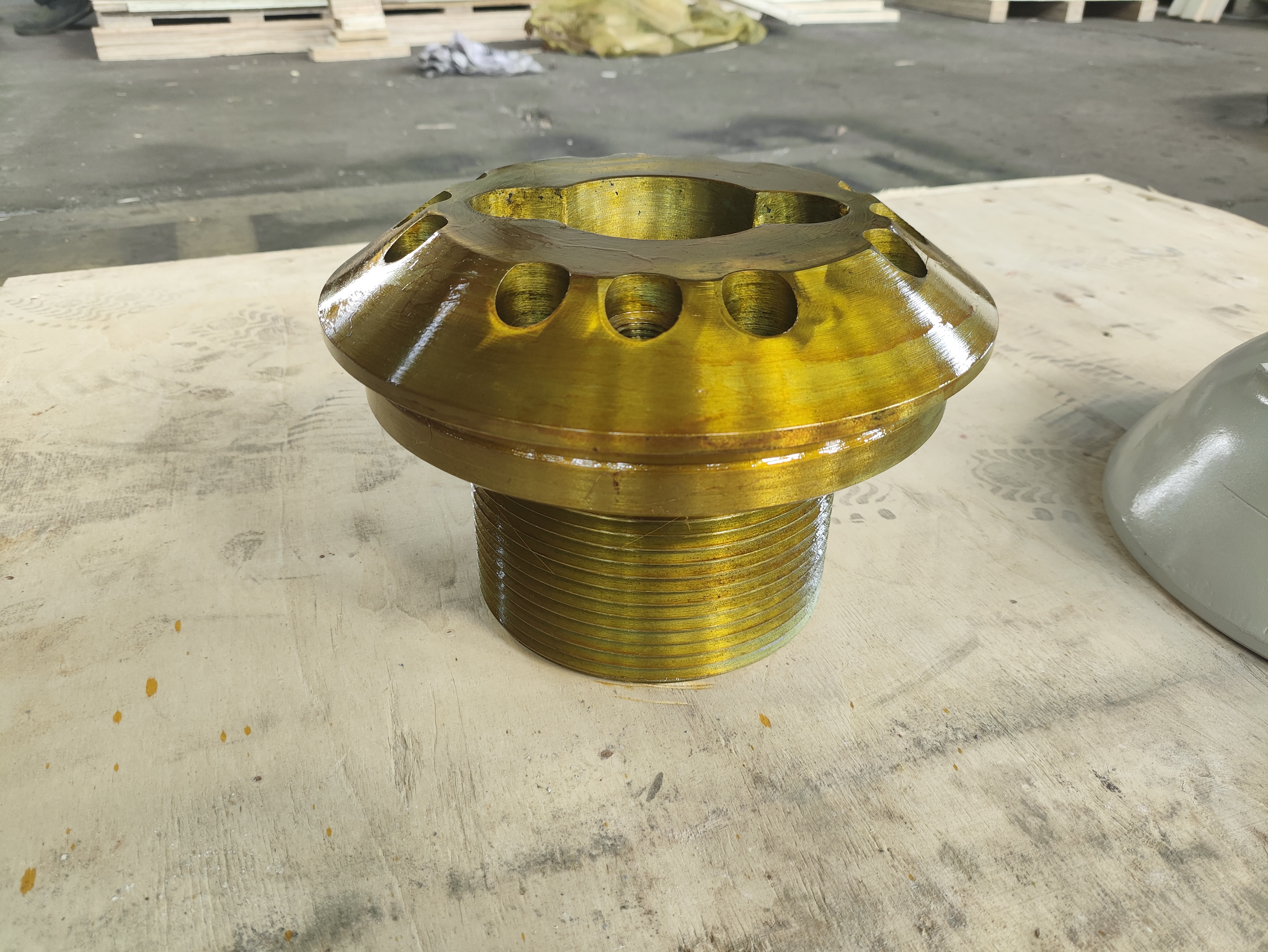 Cone Crusher Locking Bolt
