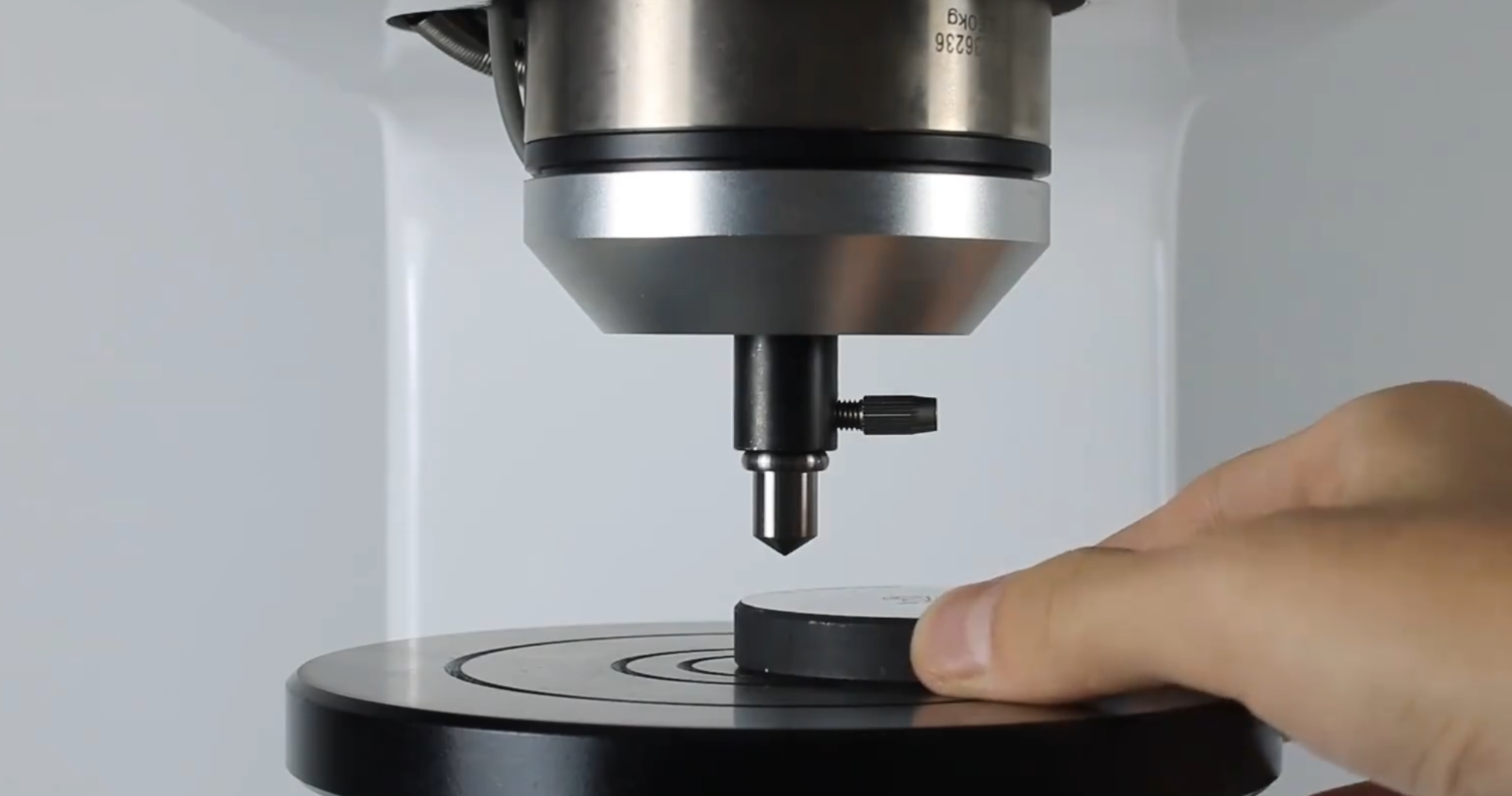 CHRTS-45Z Fully Automatic Surface Rockwell Hardness Tester