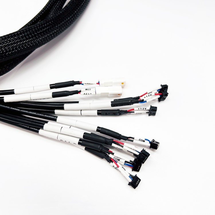 Fournisseur de faisceaux de câbles et d'assemblages de câbles pour machines sur mesure