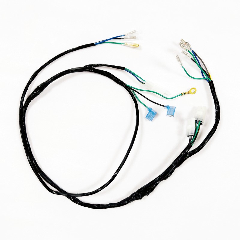 Fabrication de faisceaux de câbles électriques pour motos OEM