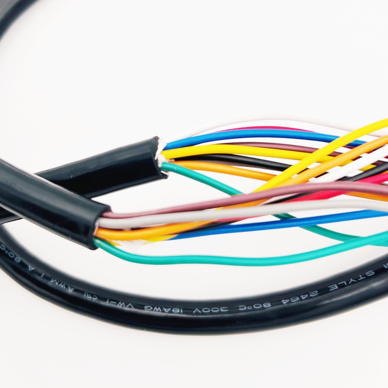 Производитель кабеля Аум Стиль 2464 Кабель Аум Стиль 2464 300 В 80 С