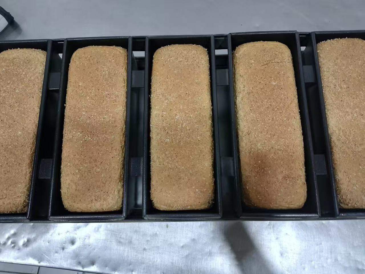 pullman loaf pans