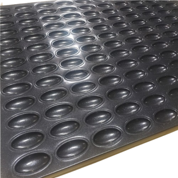 Croissant baking trays