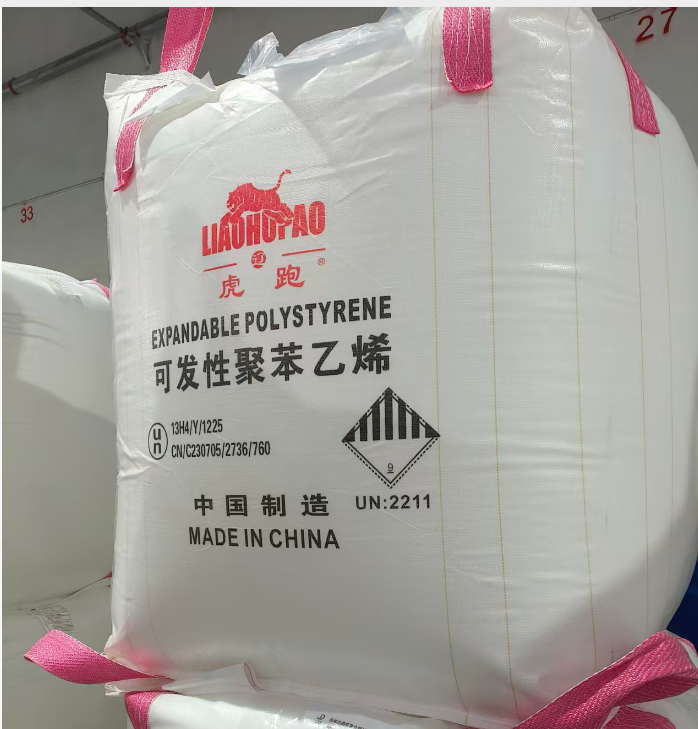 المواد الخام للبوليسترين الموسع: التعامل مع الضغوط التنظيمية والابتكار المستدام