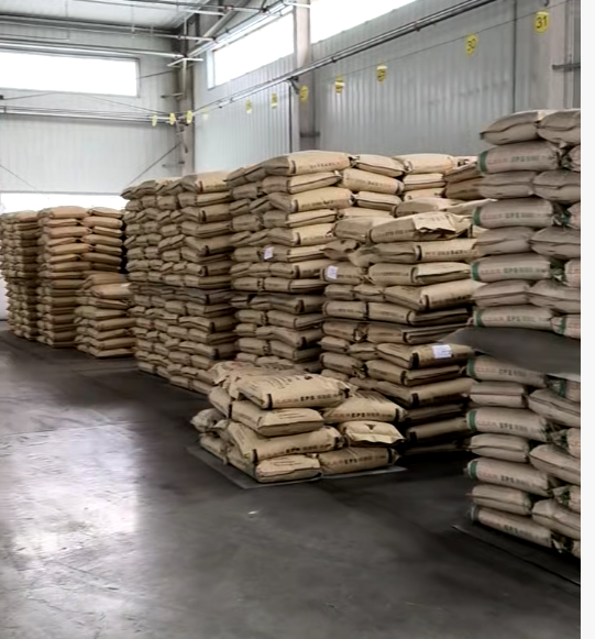 أسعار المواد الخام للبوليسترين الموسع (EPS) تواصل ارتفاعها: العوامل الدافعة وتوقعات اتجاهات السوق