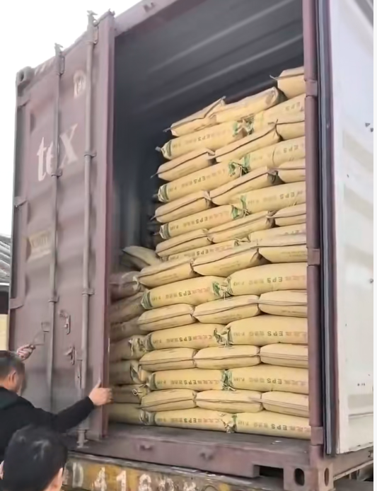 شركة فوشون دالووانج للمواد المركبة الجديدة: رائدة في ابتكار البوليسترين الموسع من خلال 18 براءة اختراع وخبرة صناعية