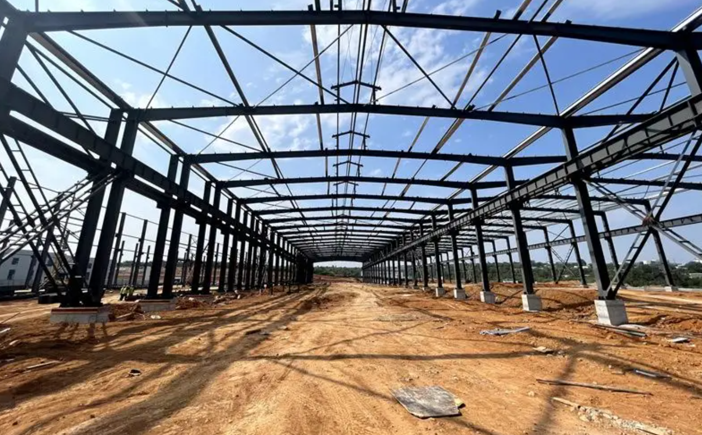 探索敦邦超级工厂的高产量、高质量生产条件。