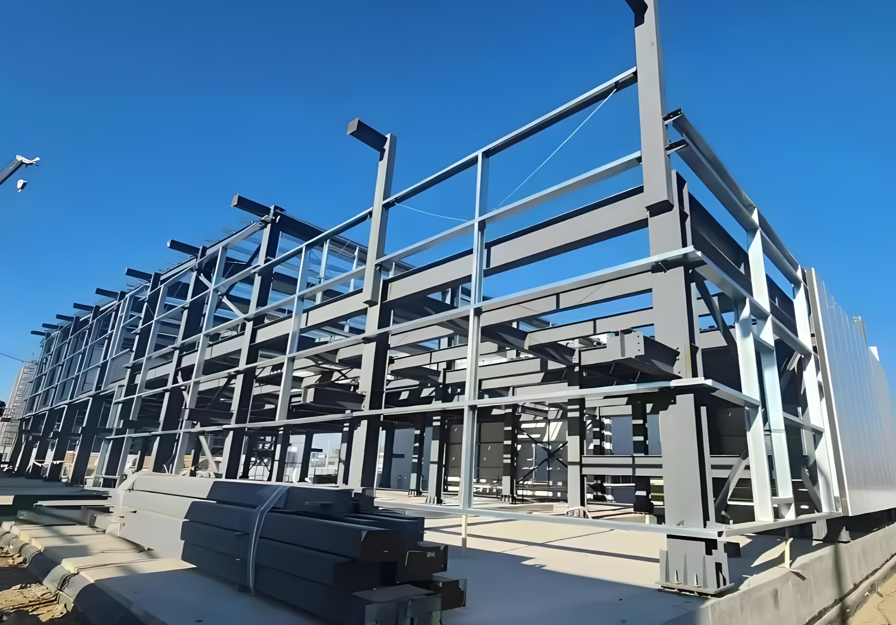 Sustainable Features of Modern Steel Structure Buildings