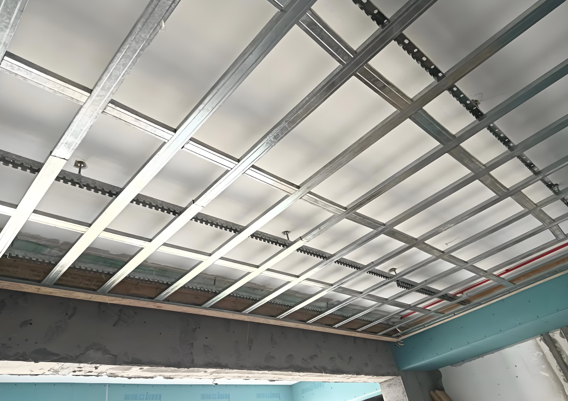 住宅和商业项目的轻钢结构框架