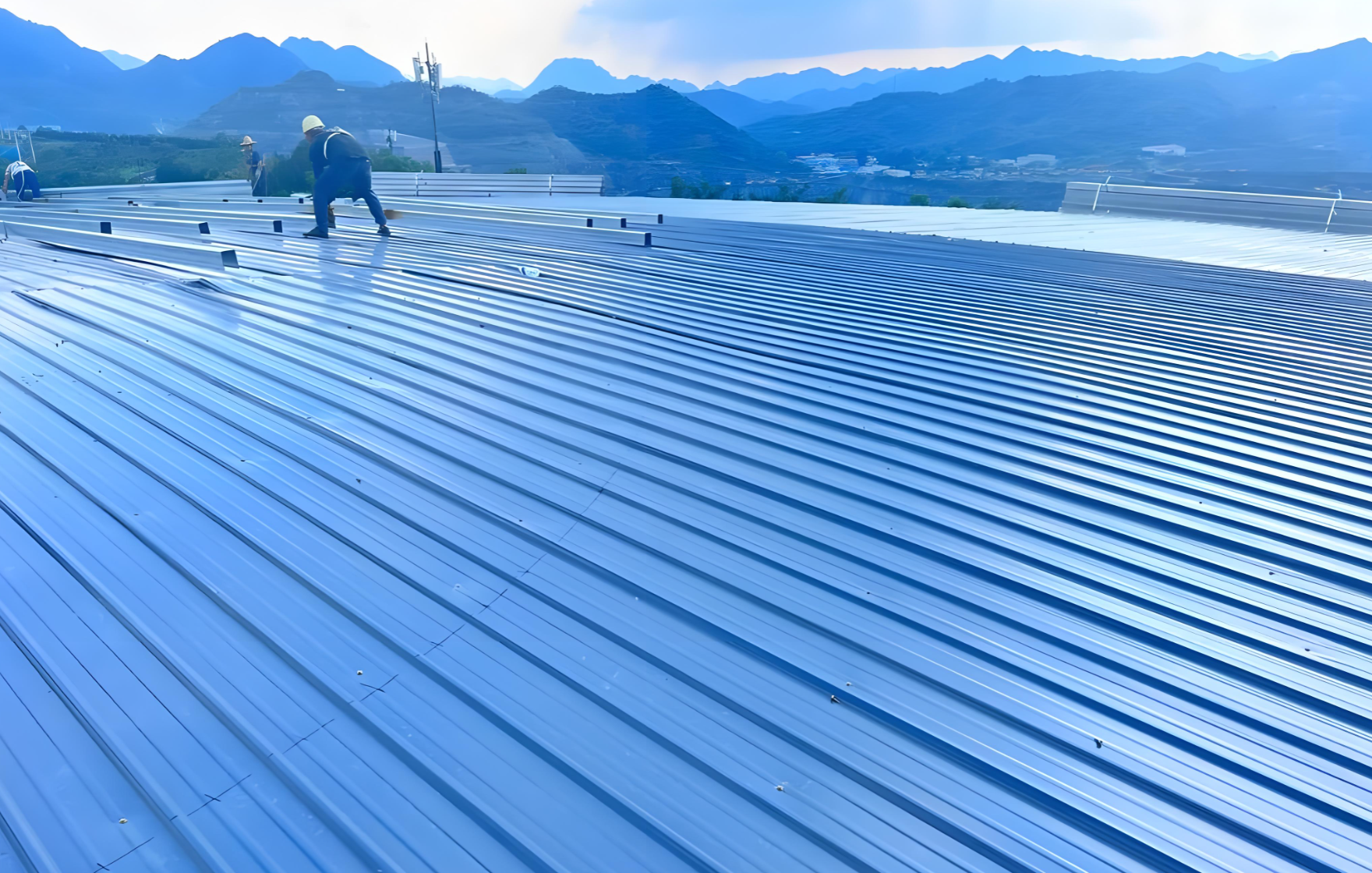 Steel Warehouse Roof Panel Maintenance