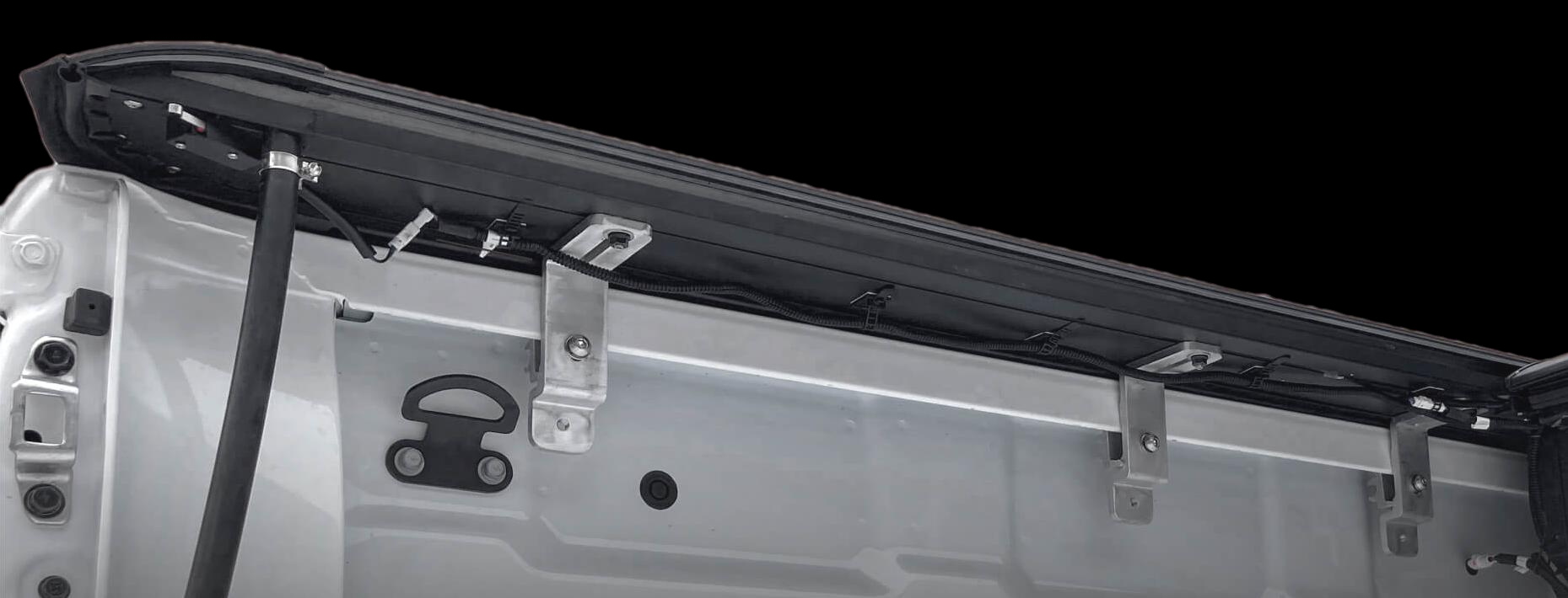 Custom Retractable Tonneau Cover for Pickup Trucks