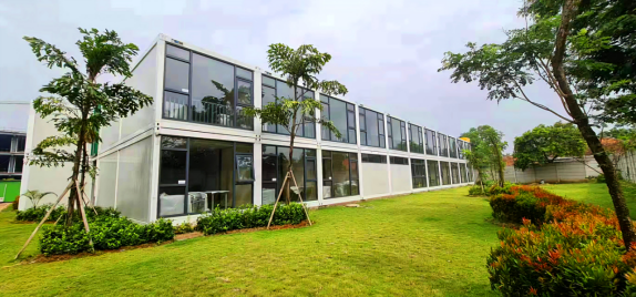 expandable container houses