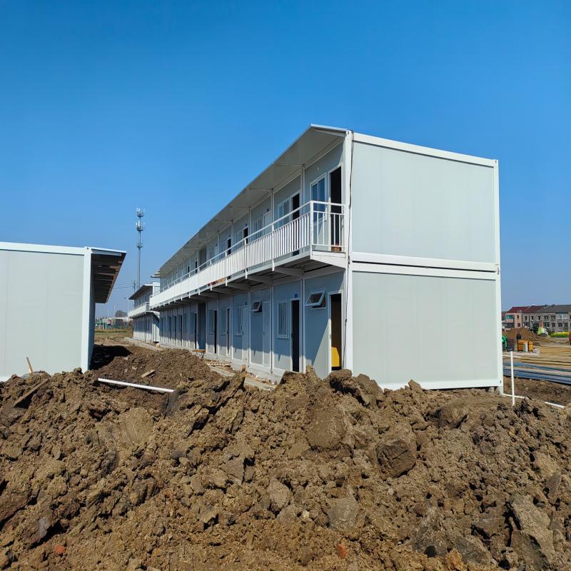 How to Customize Container Living for Commercial Staff?