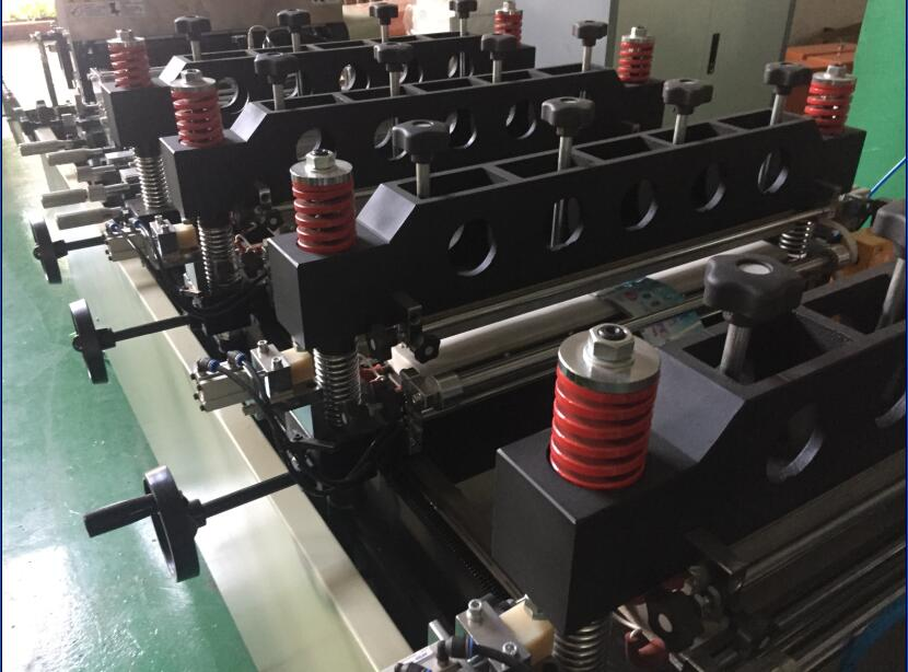 Auto Labeling In-line Bag Making Machine