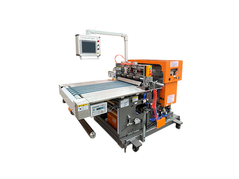 Intellgent Pressure Adjustment Type Die Cutting Machine