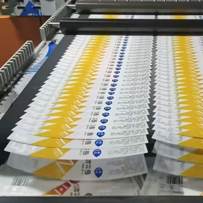 Yogurt Easy-Peel Lid die cutting machine