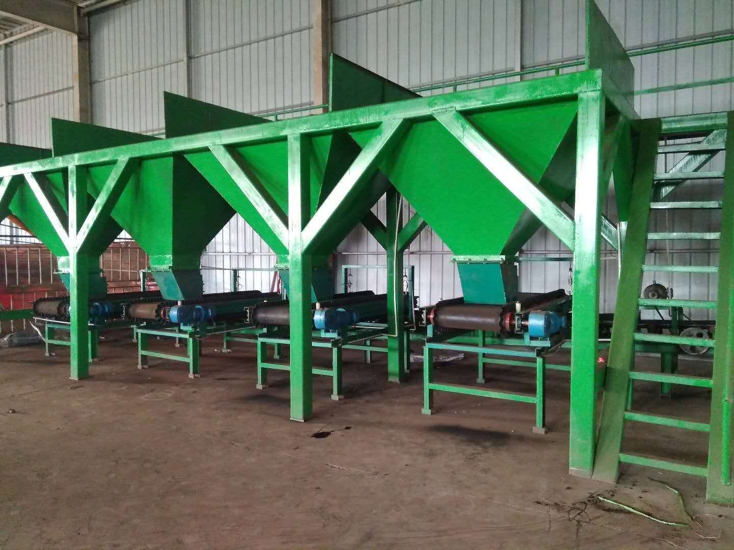 Belt scale feeder