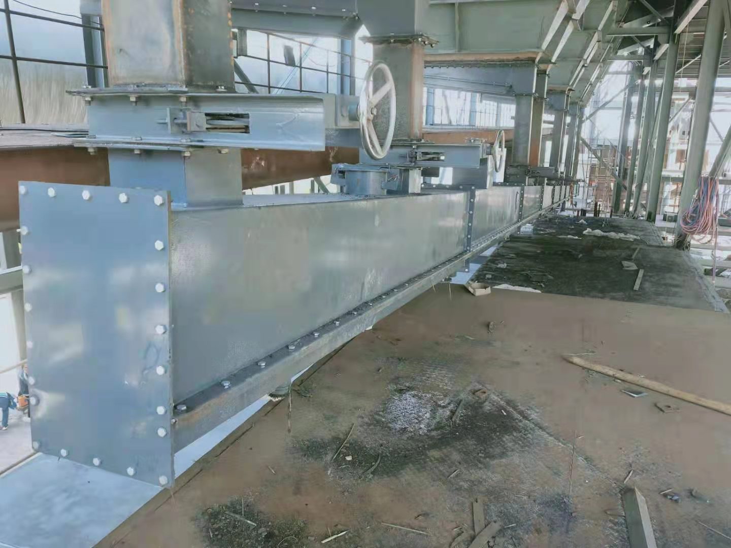 Air Conveying Inclined Chute