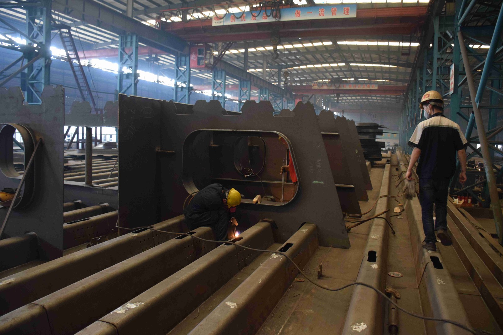 Mining mobile crushing plant