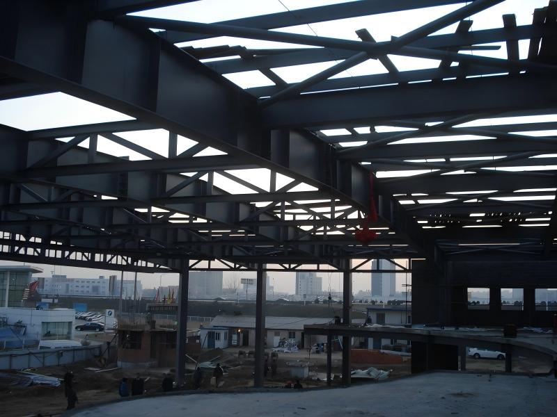 What is the Lifespan of a Steel Frame House? (And Why Industrial Steel Lasts Even Longer)