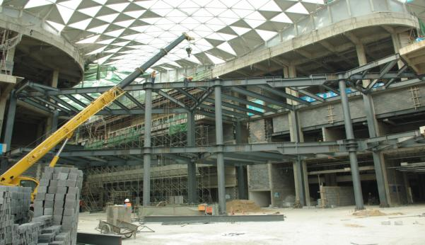 steel commercial building