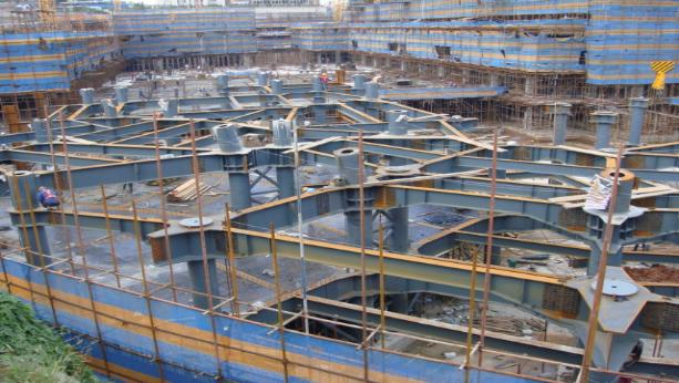 steel frame exhibition space