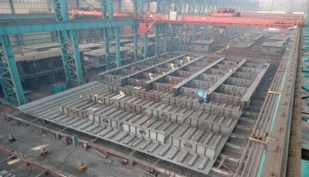 steel frame exhibition space