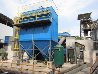 Sistem gabungan siklon multi-tabung + penghapus debu kantung