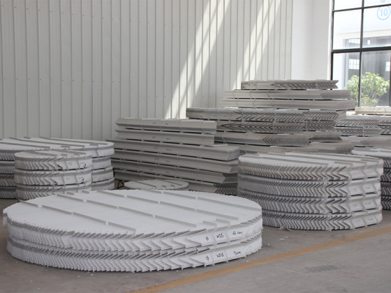 Baffle plate demister