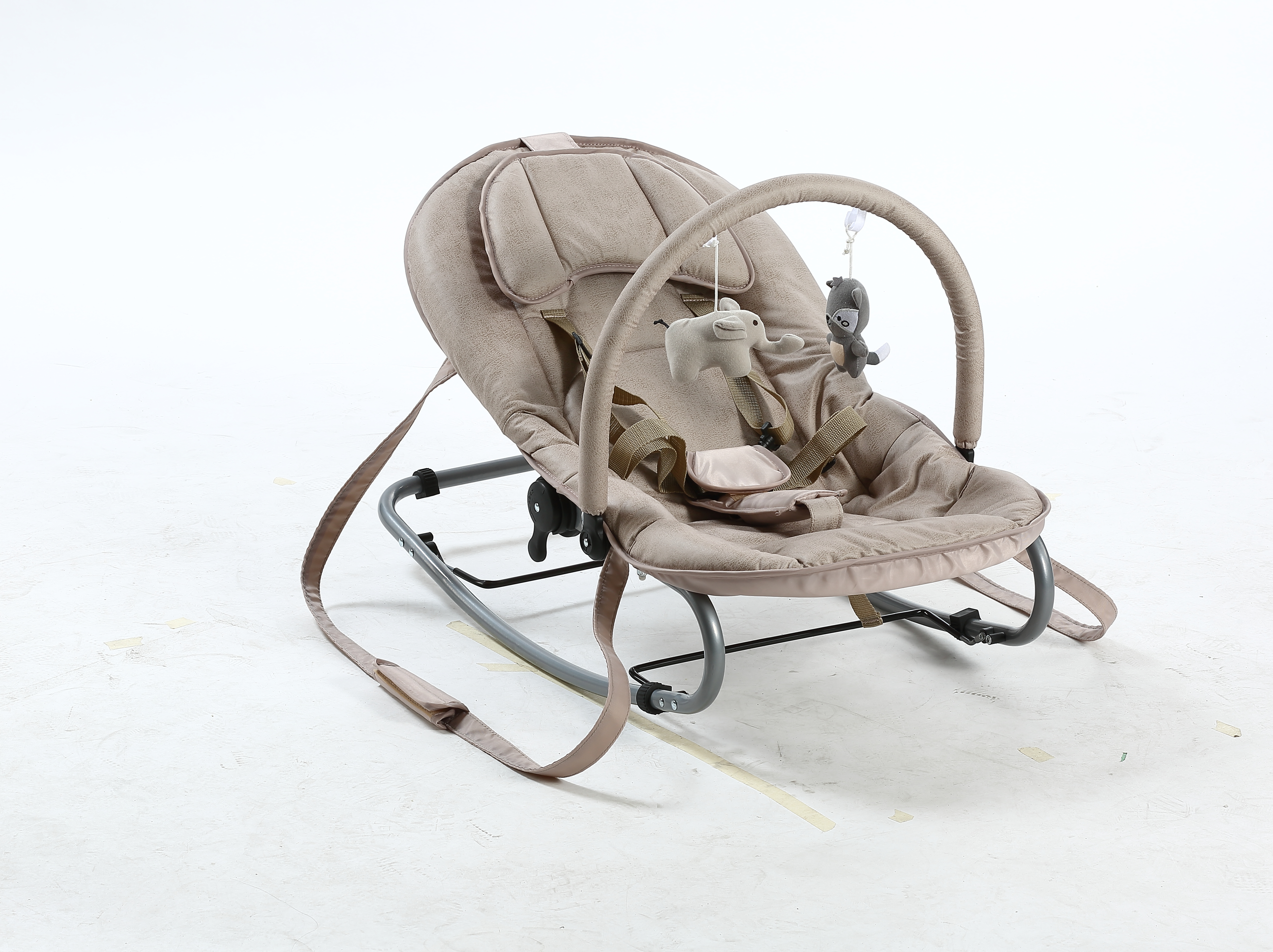 Wholesale Baby Rocker Baby Bouncer with Entertain Toys bar Multifunctional Rocker
