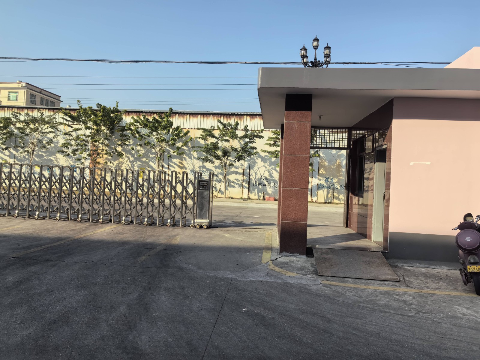 JINDEFU Factory Entrance Gate - Secure automated access control