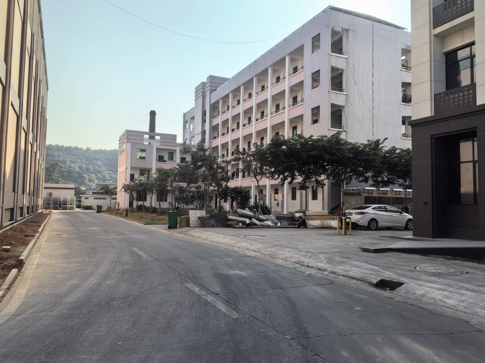 JINDEFU Production Building Exterior - Professional manufacturing facility