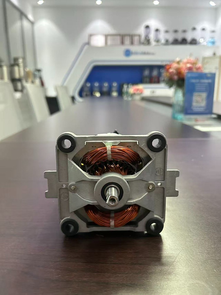 blender motor
