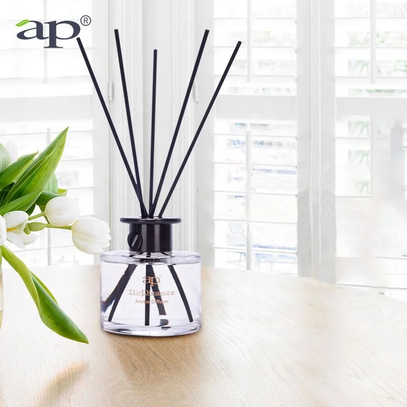 OEM perfume bottle set 180ml Big Size Glass Bottle Reed Diffuser with Sticks Car air Freshener Essential oil aromatherapy kit