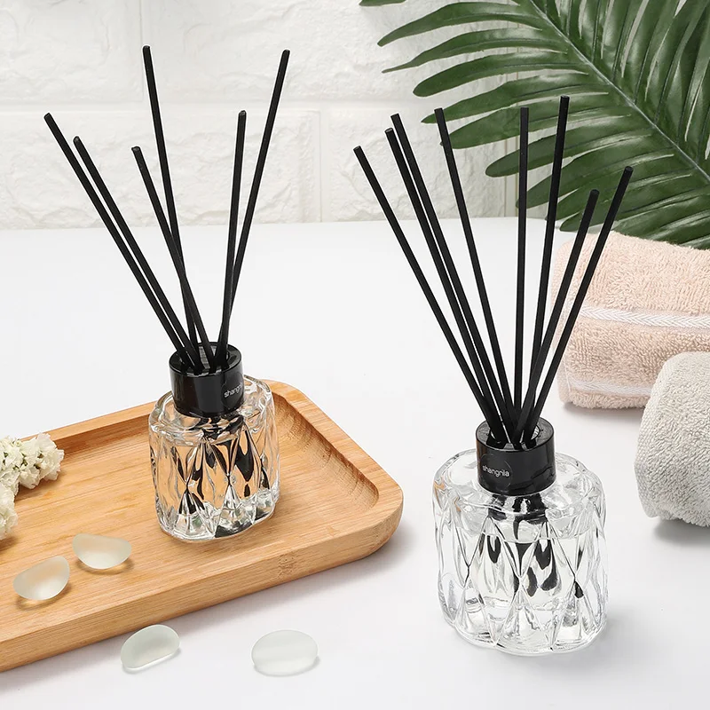 Customized Air Freshener Aroma Reed Diffuser Aromatherapy Essential Oil for Home and Bedroom