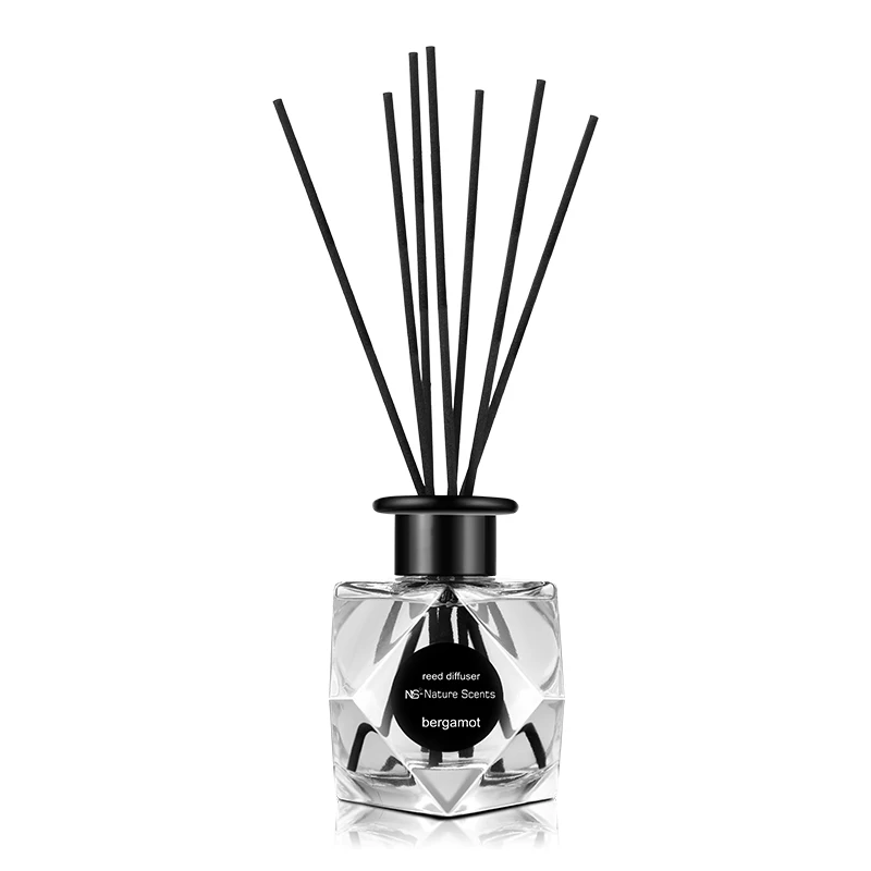 Wholesale 200ml Home Fragrance Reed Diffuser with Rattan Stick and Sola Flower