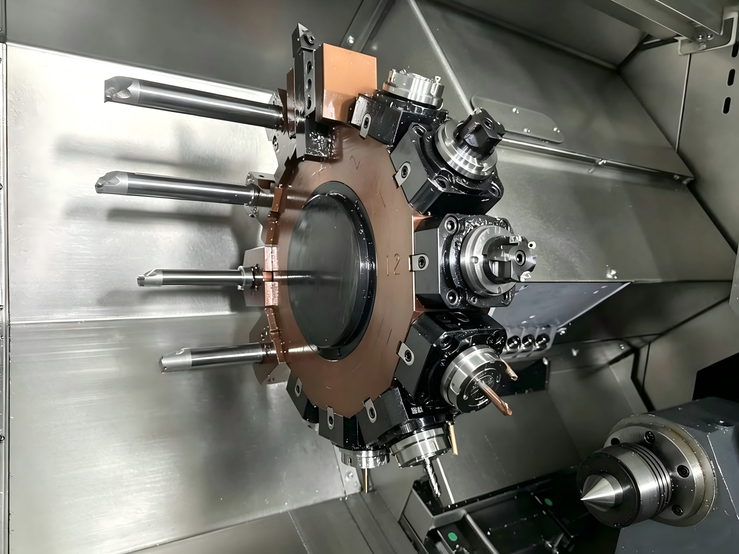 Driven Tool Turret CNC Lathe with Tailstock