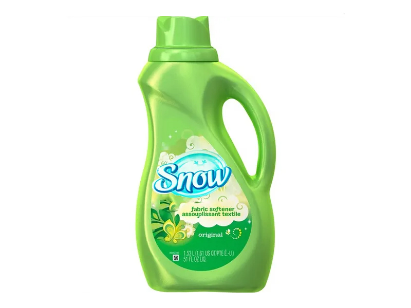 Detergent liquid with fragrant flowers