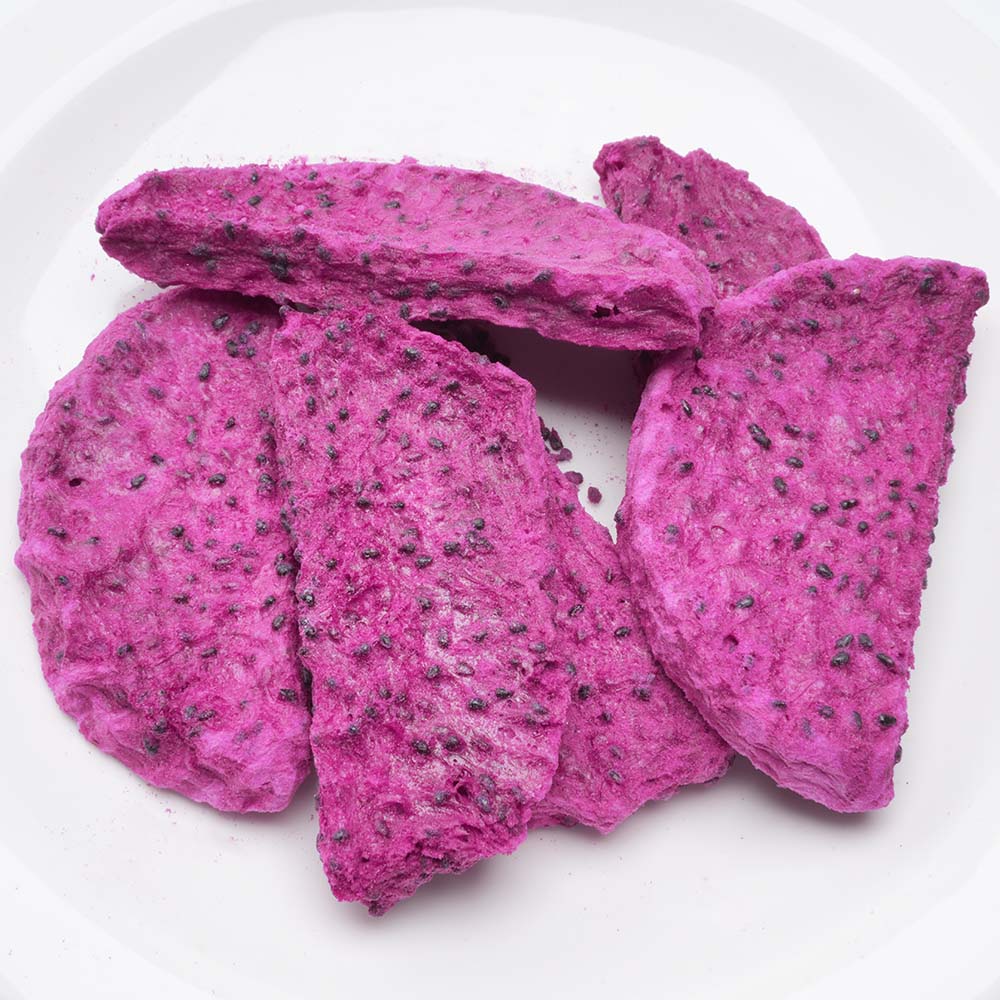 freeze dried dragon fruit pieces