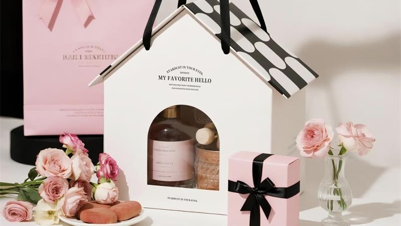 Custom Paper Bags: The Smart Sustainable Packaging Choice