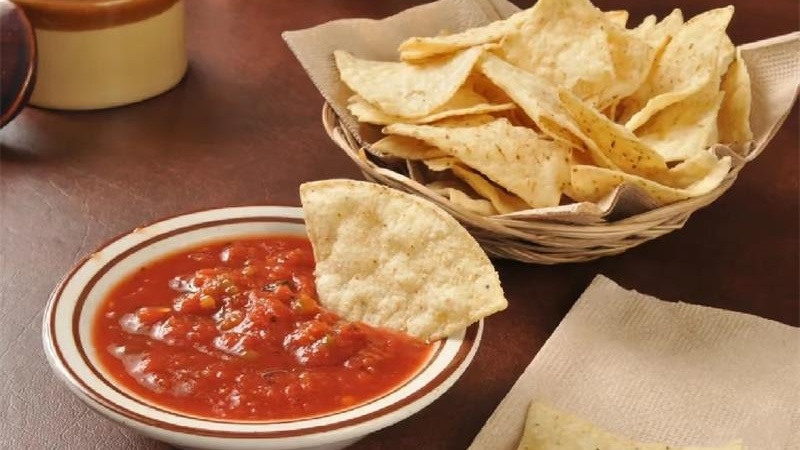 Tomatenketchup-Tricks jenseits von Burgern und Pommes