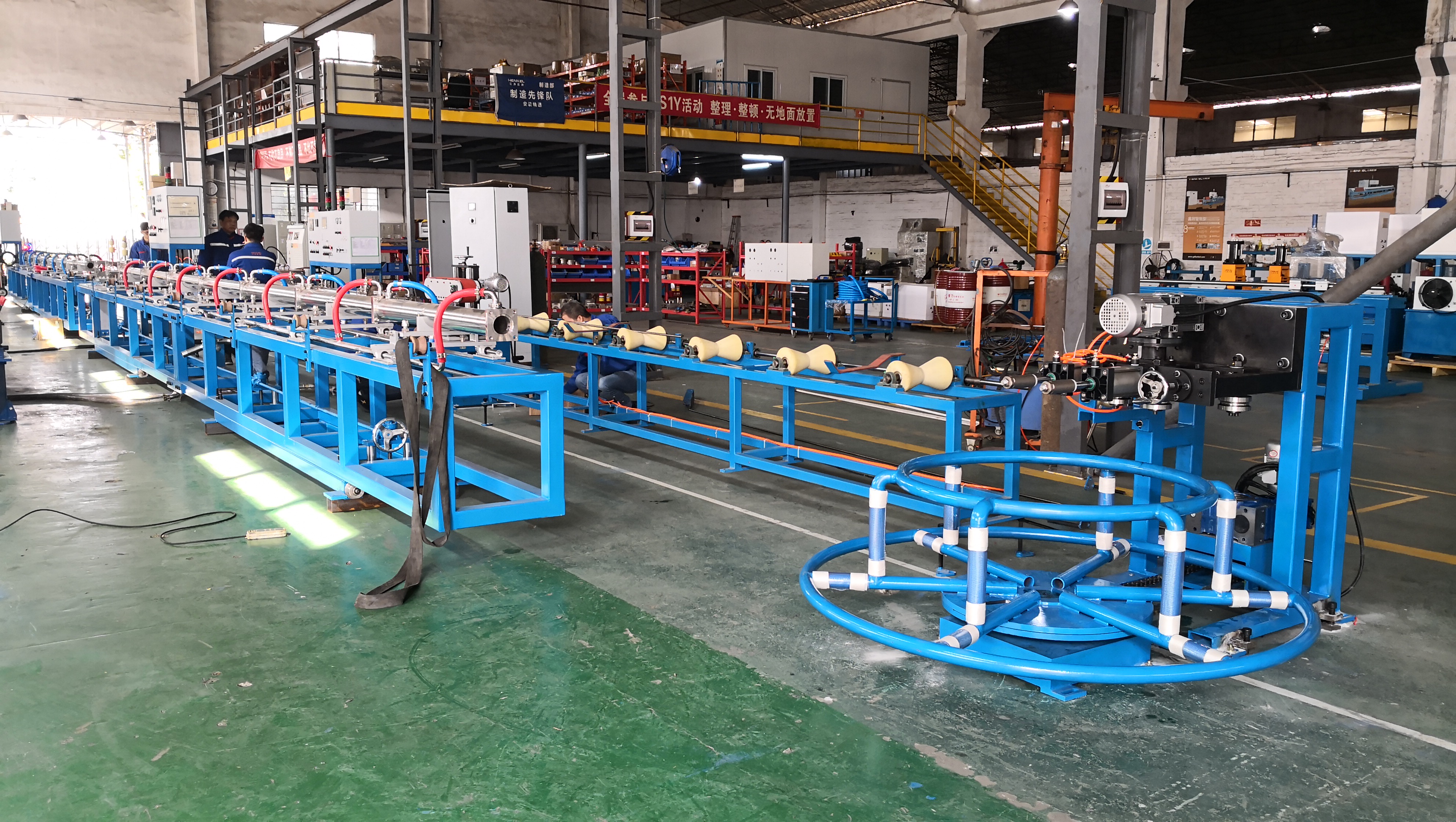 corrugated pipe forming machine