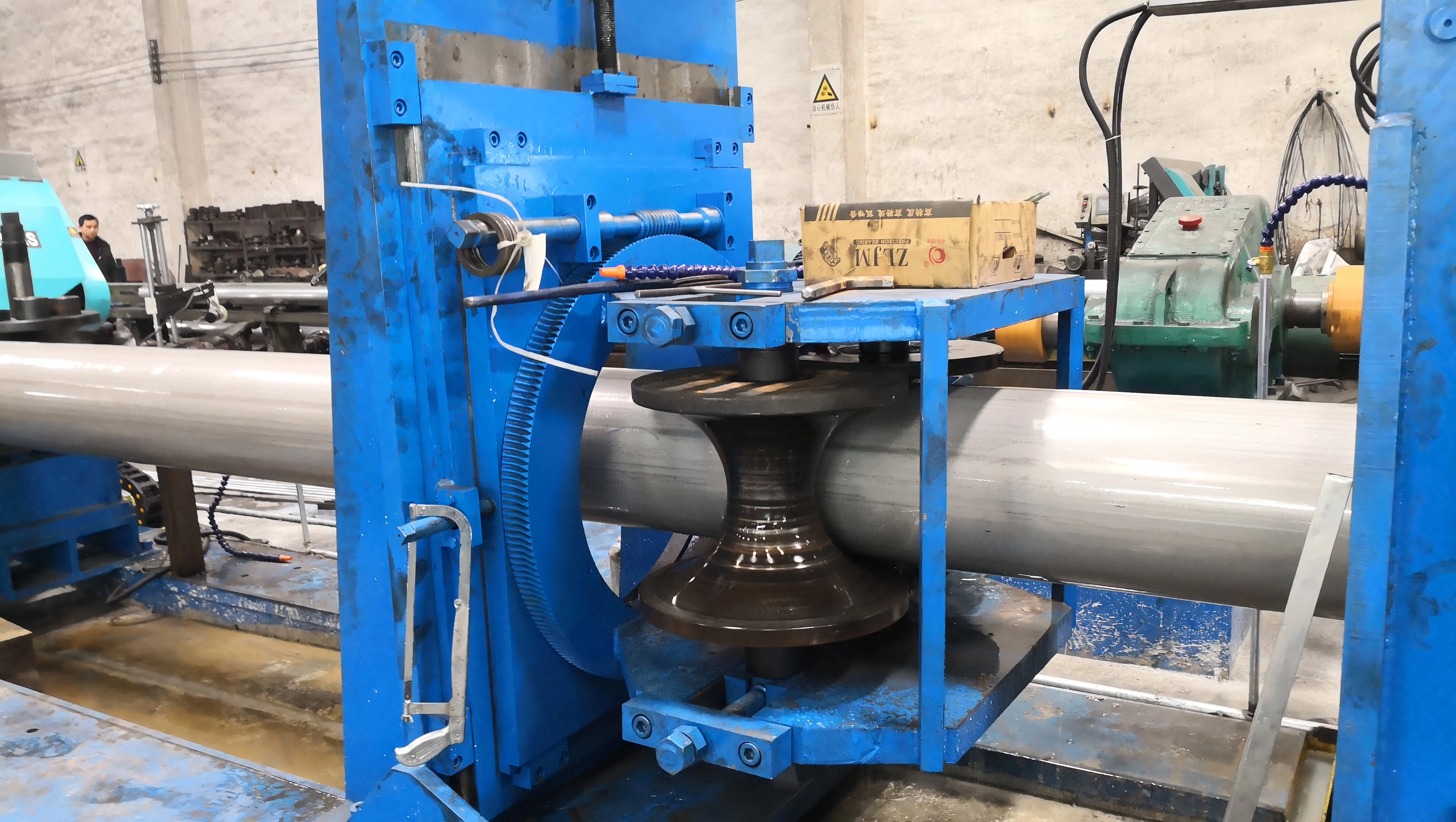 The Production Process And Advantages of Finishing Rolled Pipe