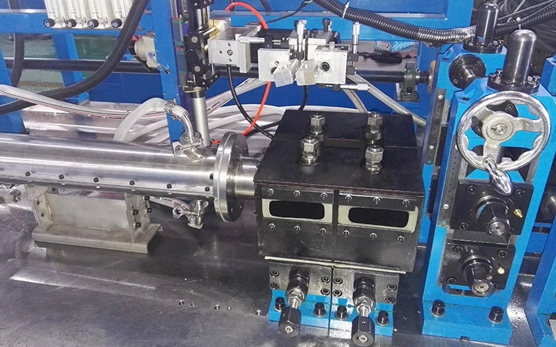 Pros And Cons of All The Different Seam Tracking Solutions (2)