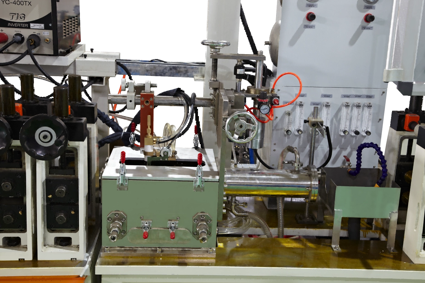 About the Injecting Method of Protective Atmosphere When Doing Laser Welding